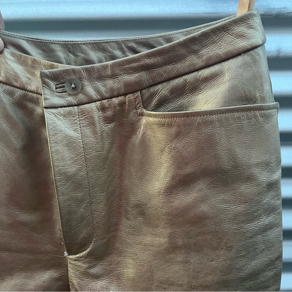 Ellen Tracy Gold-Tone Leather Pants